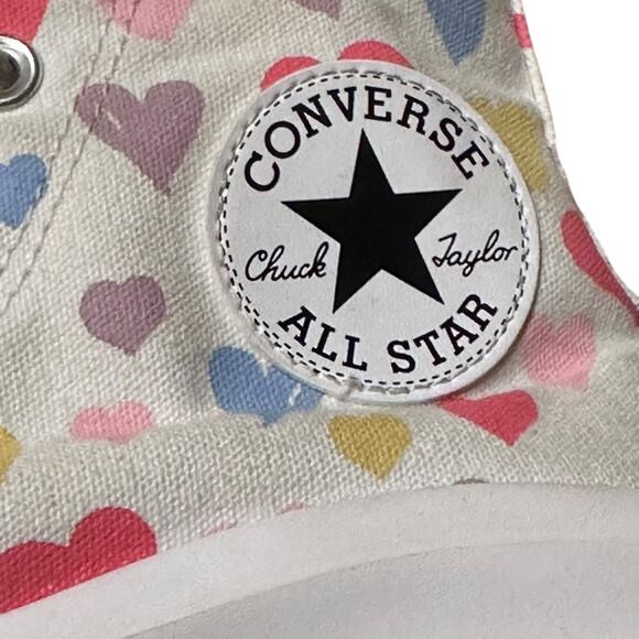 Converse Chuck Taylor All Star High Top Sneakers Kids 5.5 Heart Print Canvas - Picture 6 of 11